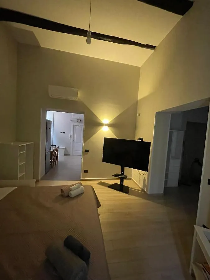 Cosy Domy Apartments ナポリ